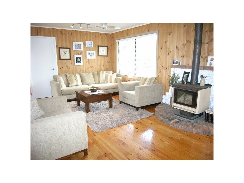 23 Cooraminta Road, Rye VIC 3941