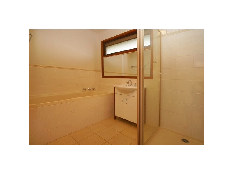 12 Roycroft Avenue, Aspendale VIC 3195