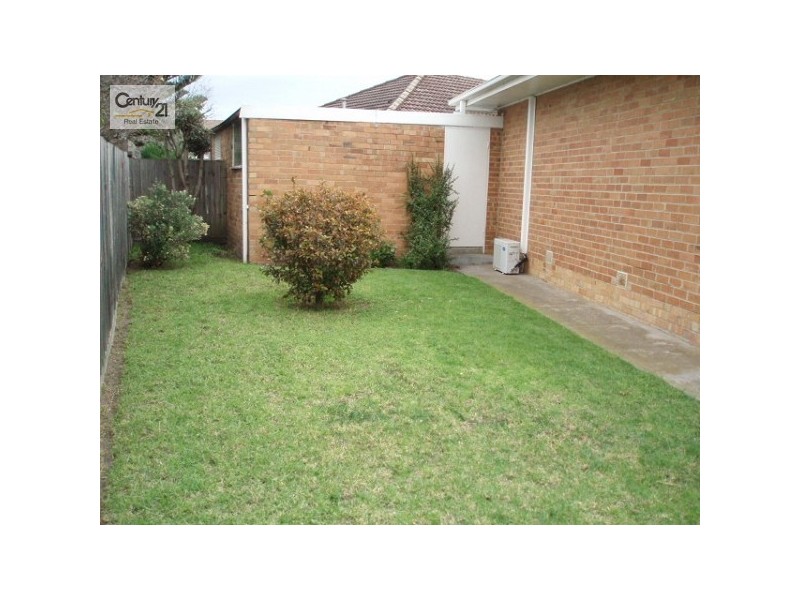 17/10-12 Robertson Parade, Aspendale VIC 3195