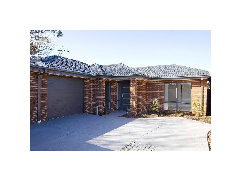 62 Golden Avenue, Chelsea VIC 3196