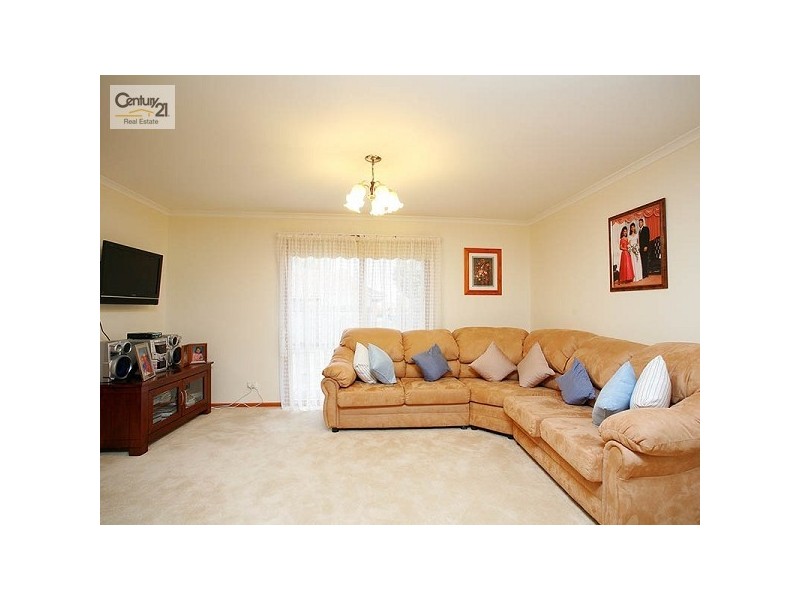 2/69 Lochiel Avenue, Edithvale VIC 3196