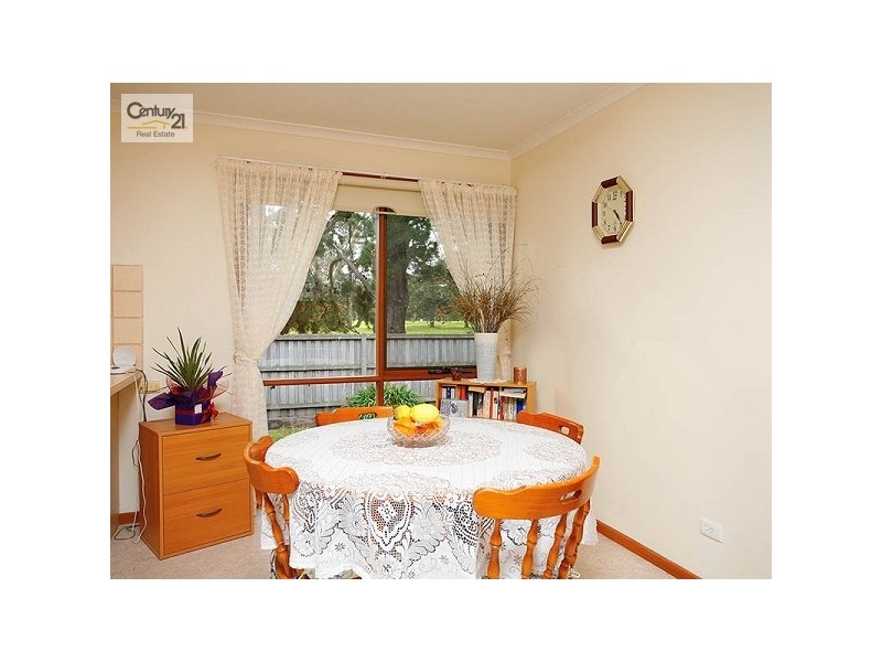 2/69 Lochiel Avenue, Edithvale VIC 3196