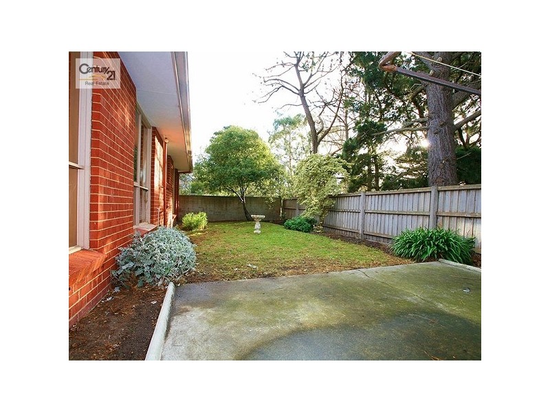 2/69 Lochiel Avenue, Edithvale VIC 3196