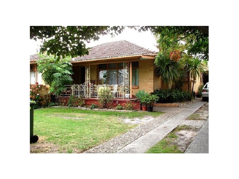 11 Goodwood Drive, Springvale VIC 3171