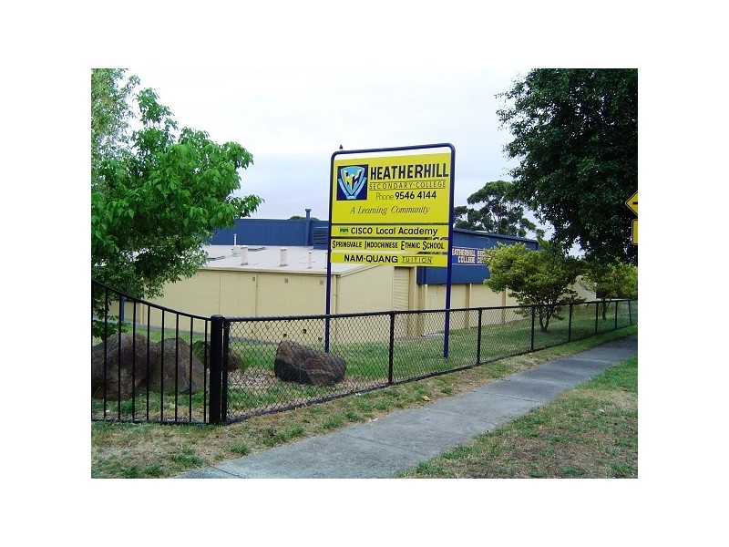 24 Nicholas Street, Keysborough VIC 3173