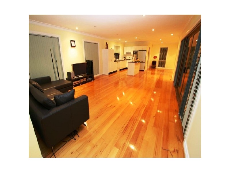 19 Eleanore Crescent, Hallam VIC 3803