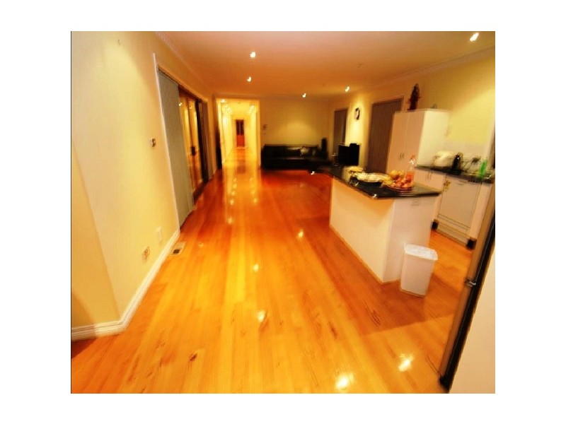 19 Eleanore Crescent, Hallam VIC 3803