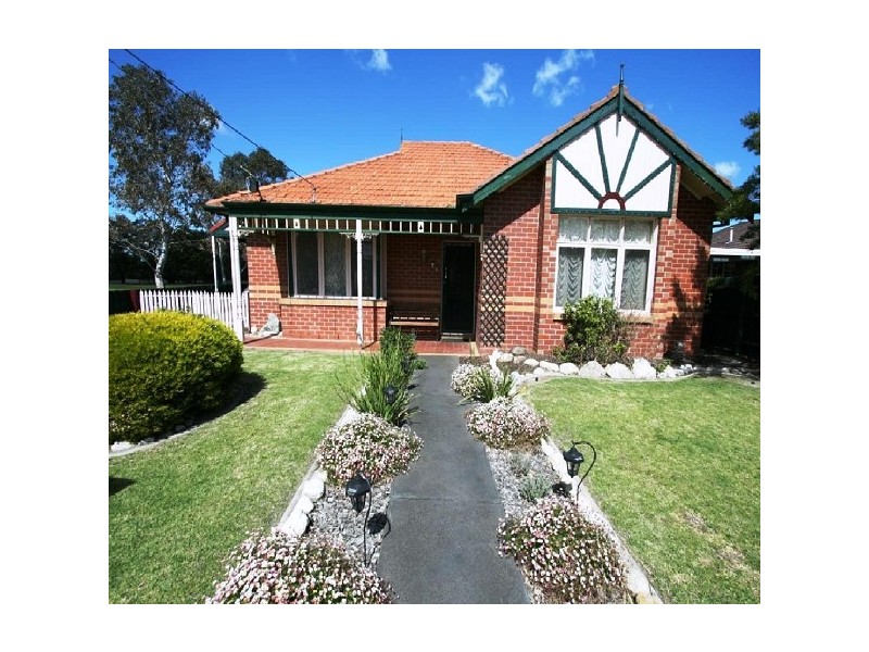 13 Effie Court, Springvale South VIC 3172