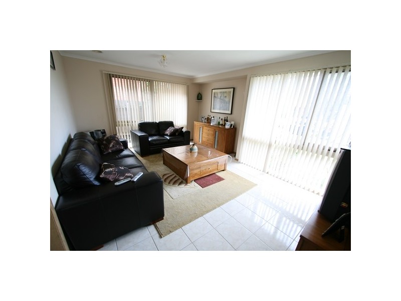 8 Fabian Court, Keysborough VIC 3173