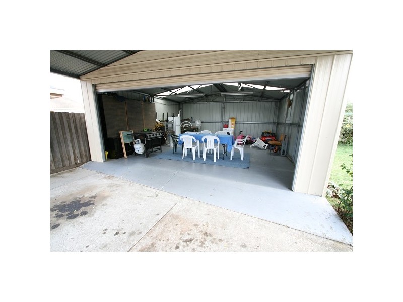 8 Fabian Court, Keysborough VIC 3173