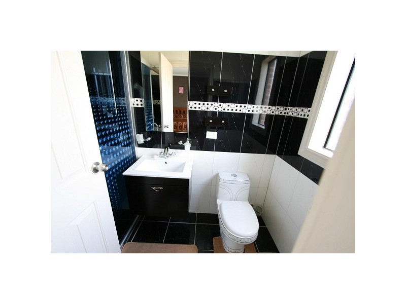 6 Speranza Place, Lynbrook VIC 3975