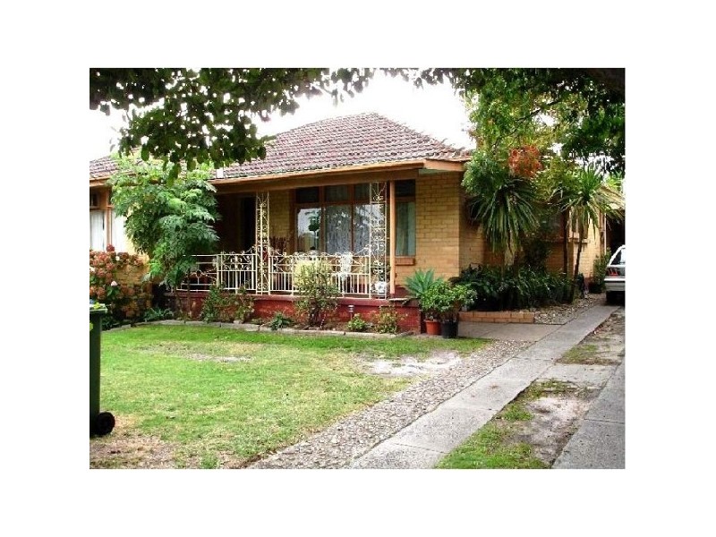 11 Goodwood Drive, Springvale VIC 3171