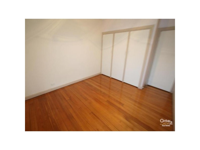 12 Avondale Street, Springvale VIC 3171