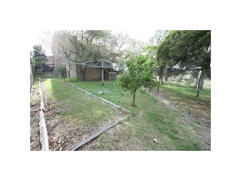 8 Hodgkinson Court, Springvale VIC 3171