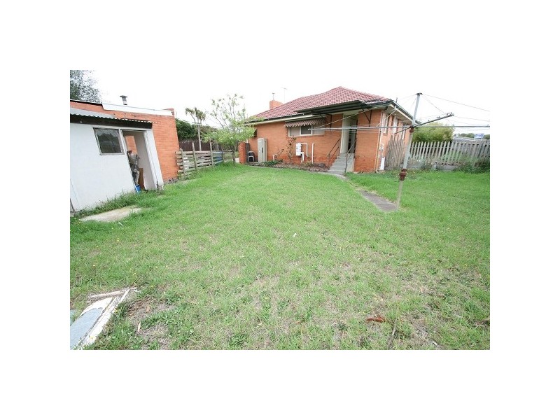 10 Hodgkinson Court, Springvale VIC 3171