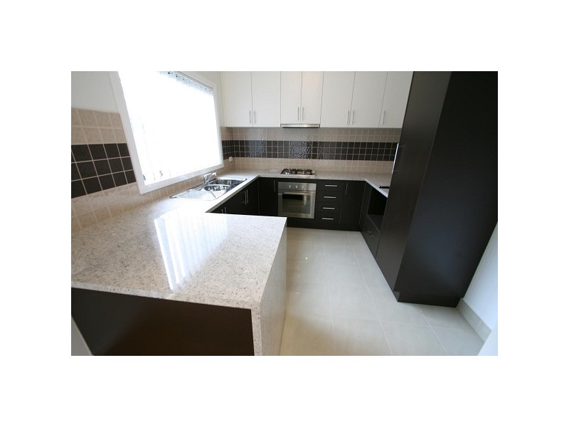 2/1 Rhodes Street, Springvale VIC 3171