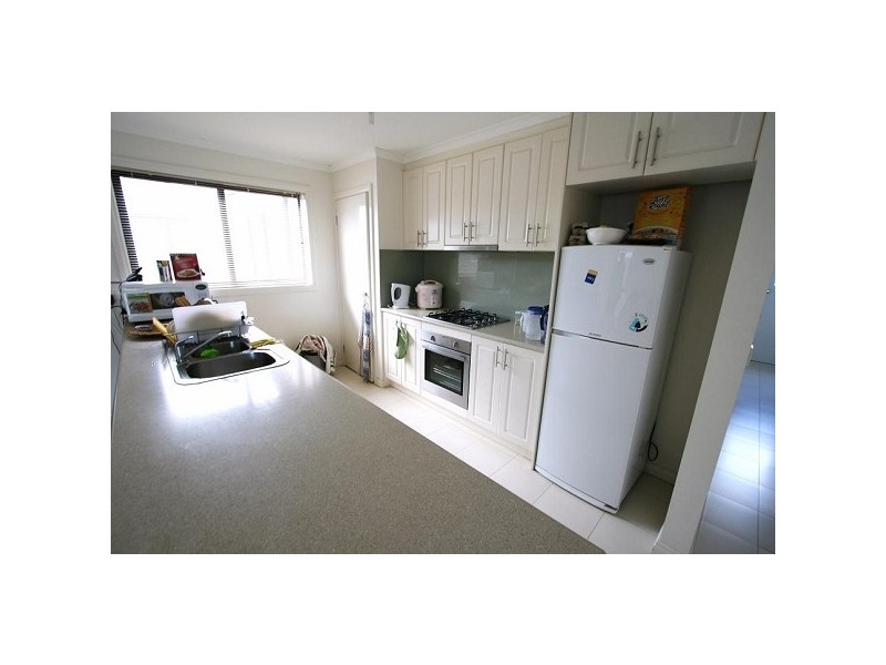 2/74 Virginia Street, Springvale VIC 3171