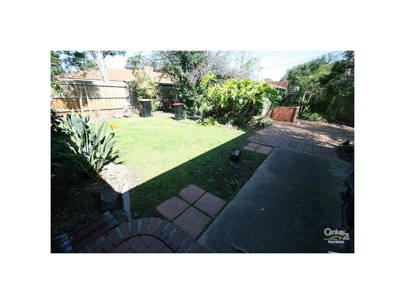 8 Campbell Gove, Dingley Village VIC 3172