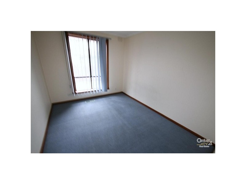 2-4 Bevan Avenue, Clayton South VIC 3169