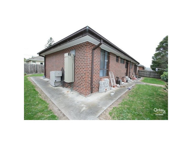 2-4 Bevan Avenue, Clayton South VIC 3169