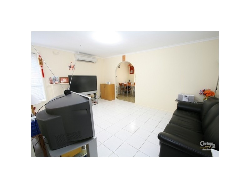 8 Ellen Street, Springvale VIC 3171