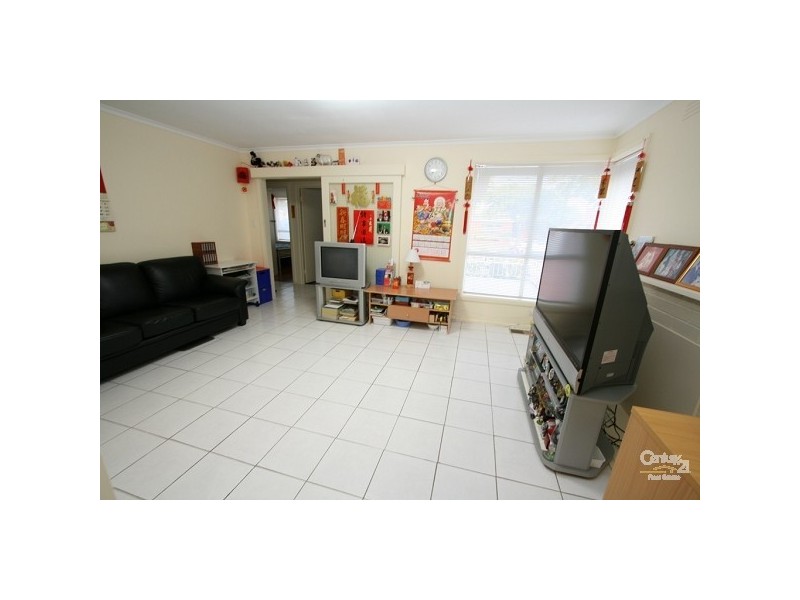 8 Ellen Street, Springvale VIC 3171