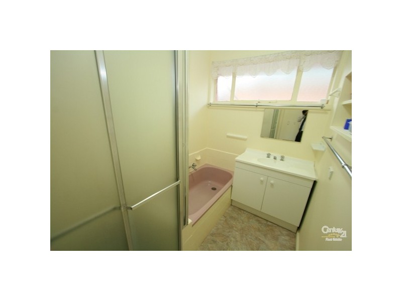 8 Ellen Street, Springvale VIC 3171