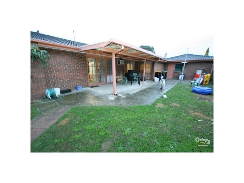 28 Nurten Parade, Aspendale Gardens VIC 3195