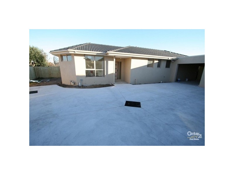 2/20 Mein Street, Springvale VIC 3171