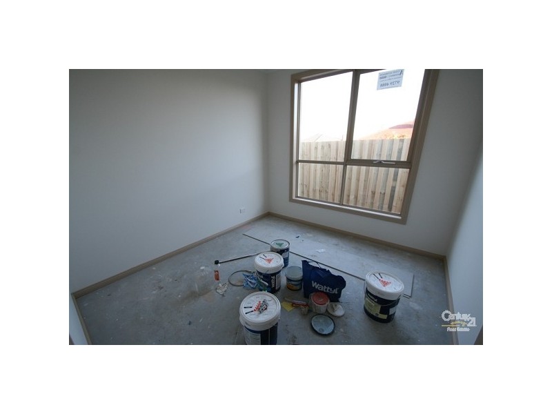 2/20 Mein Street, Springvale VIC 3171