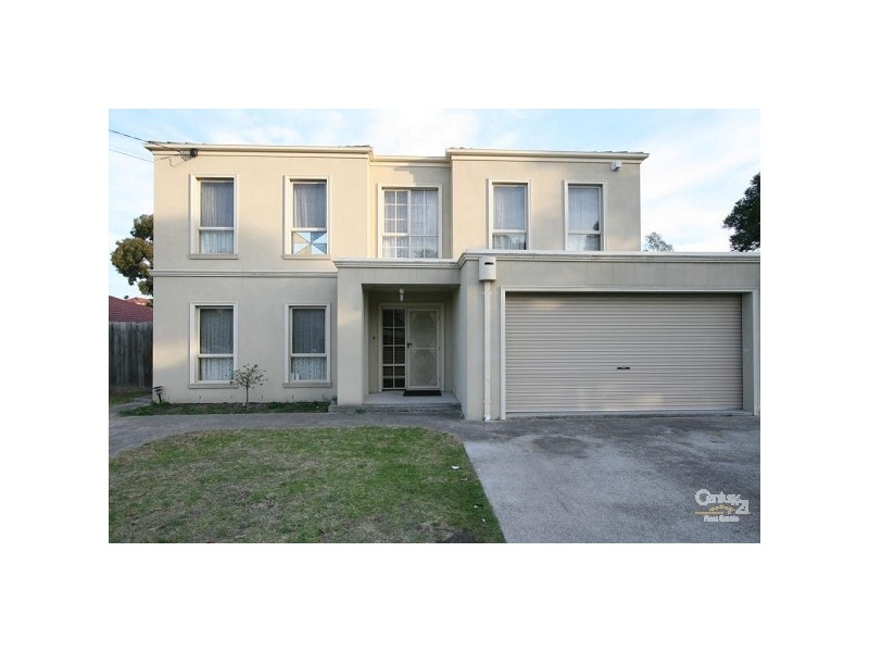 2 Coonil Street, Oakleigh South VIC 3167