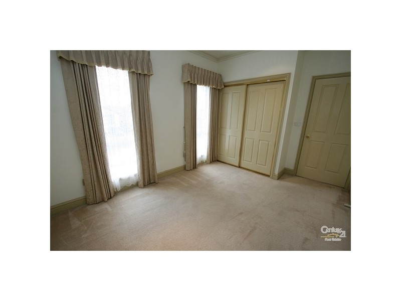 2 Coonil Street, Oakleigh South VIC 3167