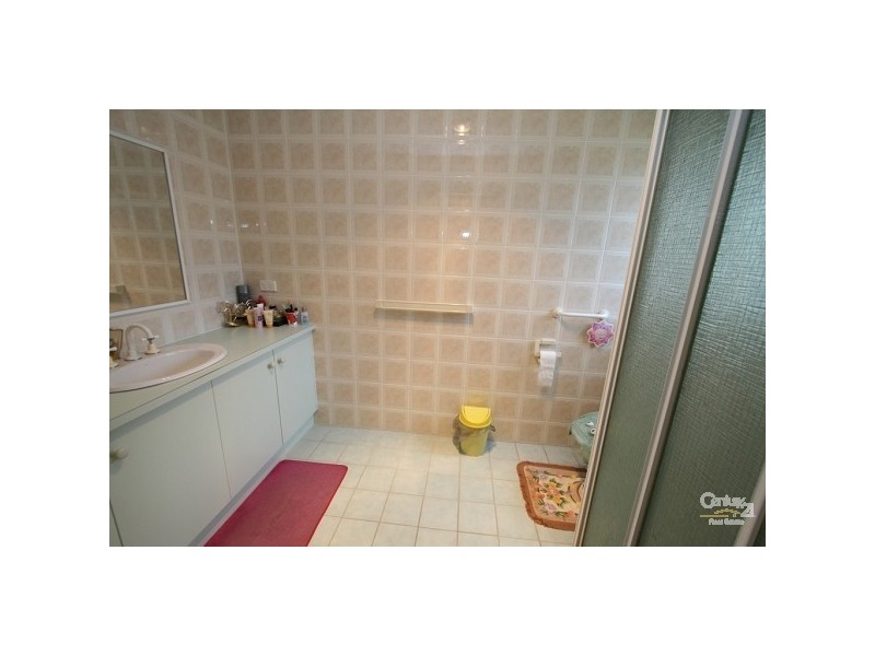 36 Lee Avenue, Springvale VIC 3171