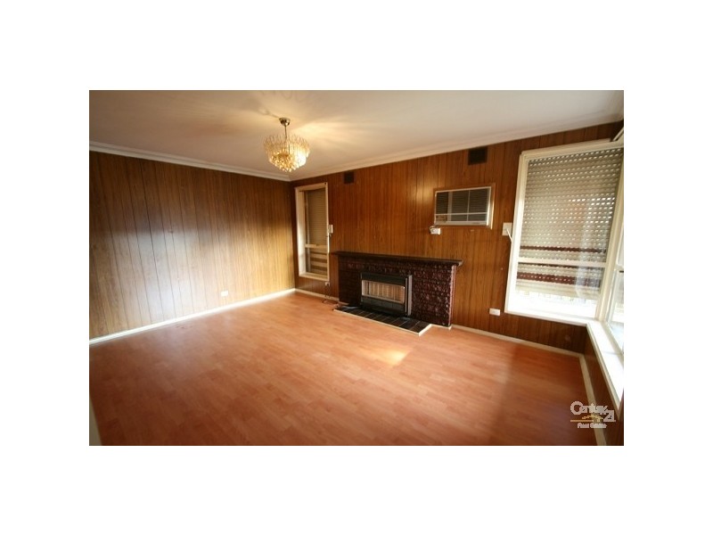 3 Large Street, Springvale VIC 3171