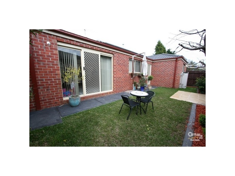 1/10A Carpenter Street, Noble Park VIC 3174