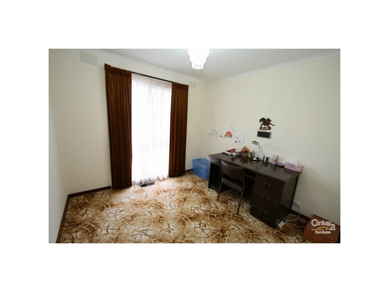 17 Koolena Close, Clayton South VIC 3169