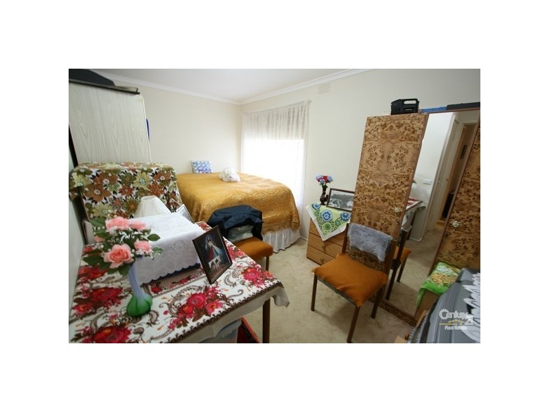 2/37 Gove Street, Springvale VIC 3171