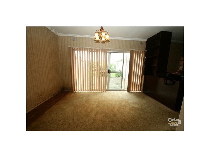 24 McMillan Street, Clayton South VIC 3169