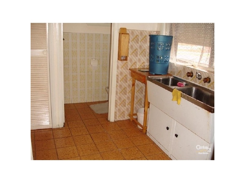 71  Emerald Street, Springvale VIC 3171