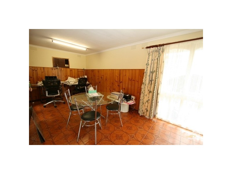 10 Miranda Close, Clayton South VIC 3169