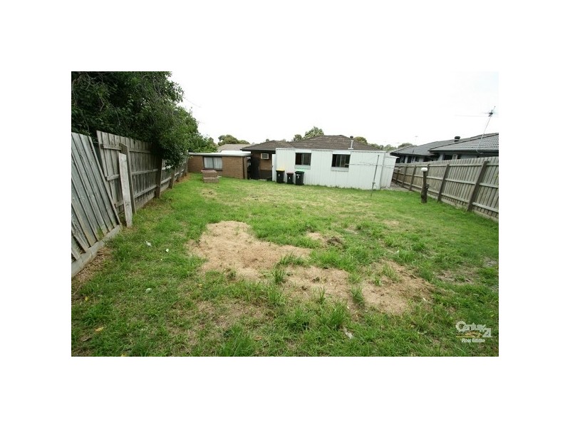 10 Miranda Close, Clayton South VIC 3169