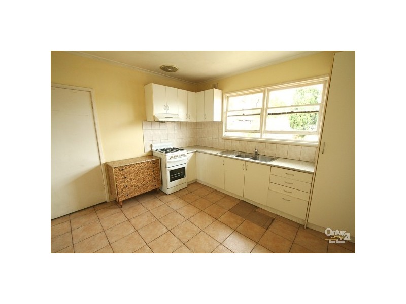 22 Kallista Road, Springvale VIC 3171