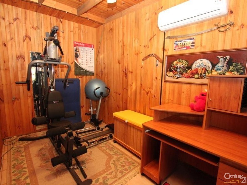 18 Kemp Street, Springvale VIC 3171