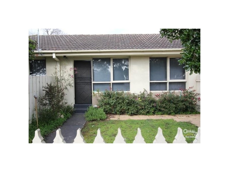 2/3 View Road, Springvale VIC 3171