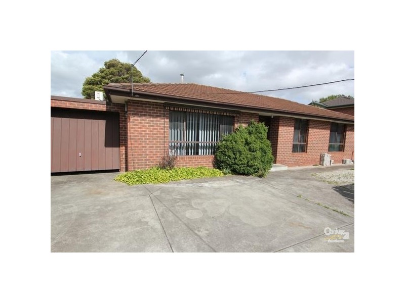 2/4 Bevan Avenue, Clayton South VIC 3169