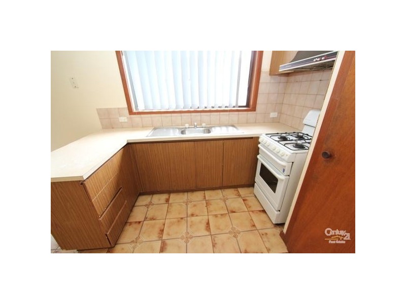 2/4 Bevan Avenue, Clayton South VIC 3169