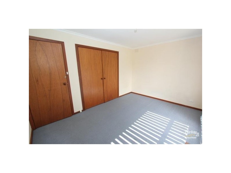 2/4 Bevan Avenue, Clayton South VIC 3169