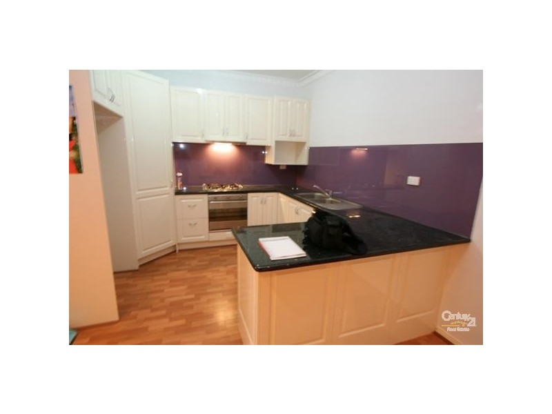 2/60 Windsor Avenue, Springvale VIC 3171