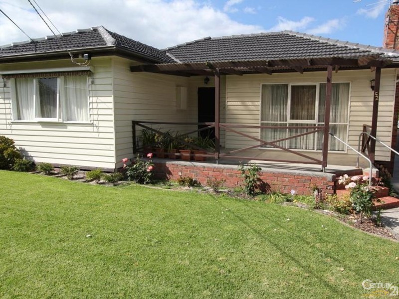 52 Sharon Road, Springvale South VIC 3172