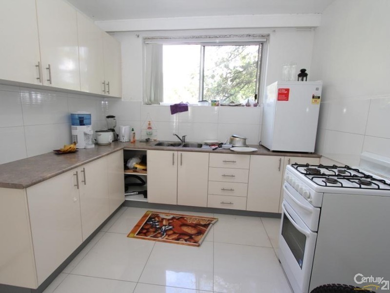 24/153 Princes Highway, Dandenong VIC 3175